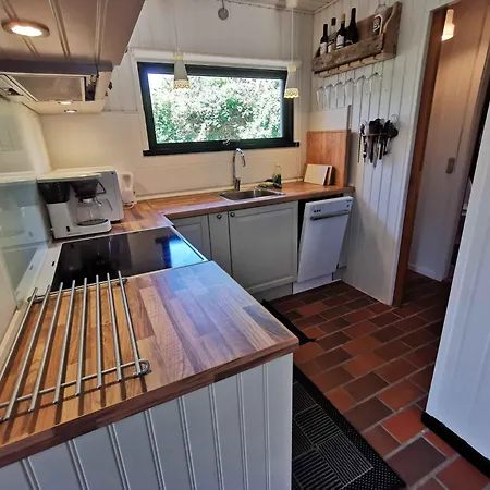 Cosy - 300 Meter From The *