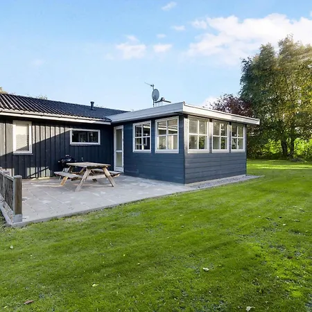 Cozy And Renovated On The Island Langeland Holiday home