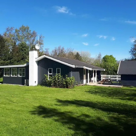 Holiday home Cosy - 300 Meter From The