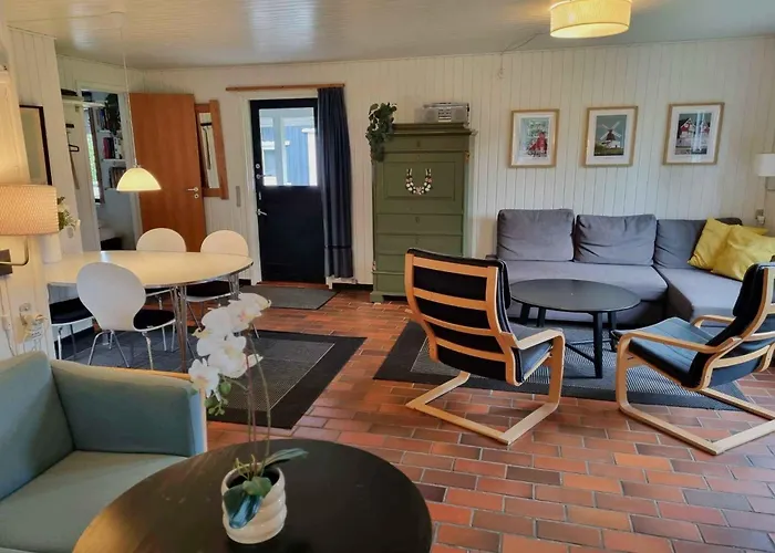 Cosy - 300 Meter From The Holiday home